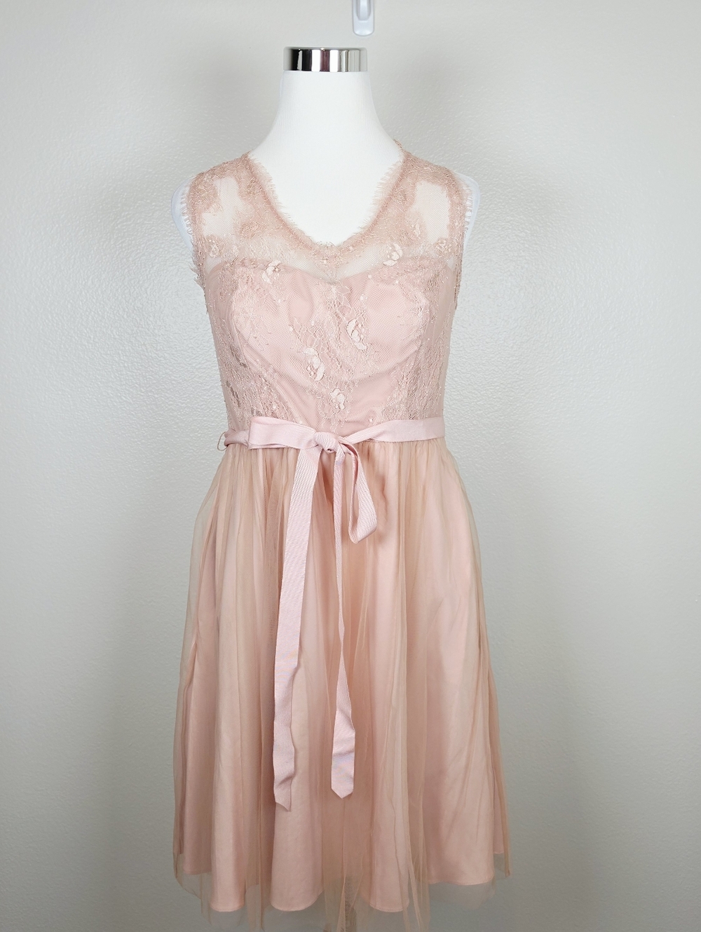 HITHERTO Blush Lace Tulle Sleeveless Dress 14 Party Wedding Engagement C2162
